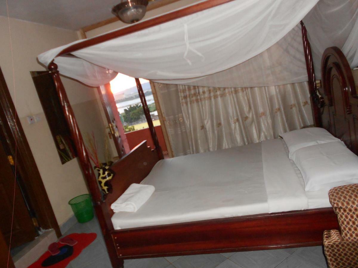 Riversand Hotel كيزيمو المظهر الخارجي الصورة